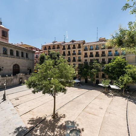 Plaza Paja Arrendamiento De Temporada Apartment Мадрид Екстериор снимка